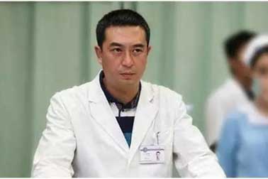 此劇必火：只因張嘉譯做了這件事。。。。。。